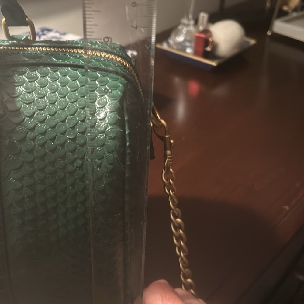 New Unused Kurt Geiger Green Crocodile-Embossed Handbag - Picture 8 of 8